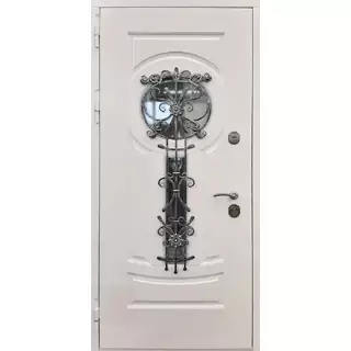 Белая входная дверь с ковкой и стеклом